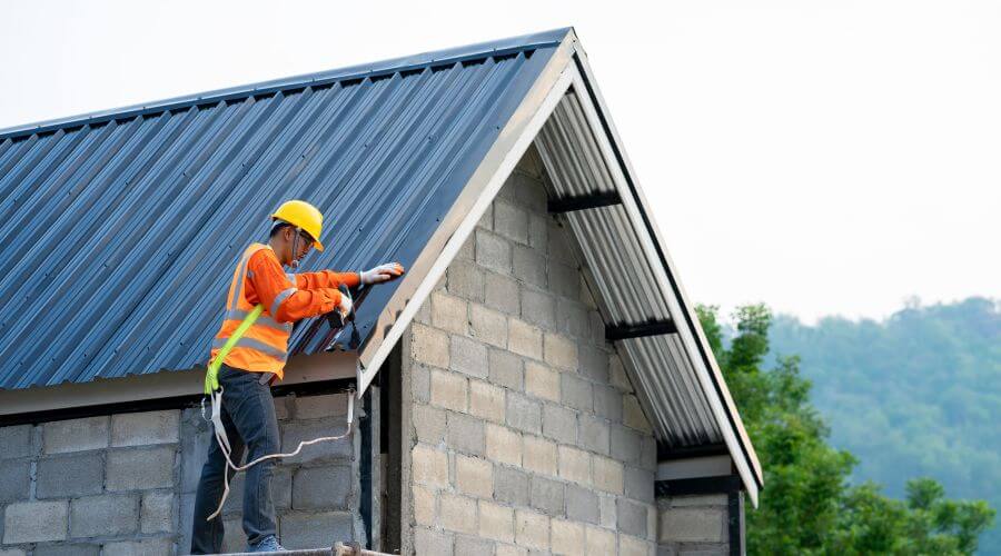 Professional gutter cleaning in Chesterfield, SC